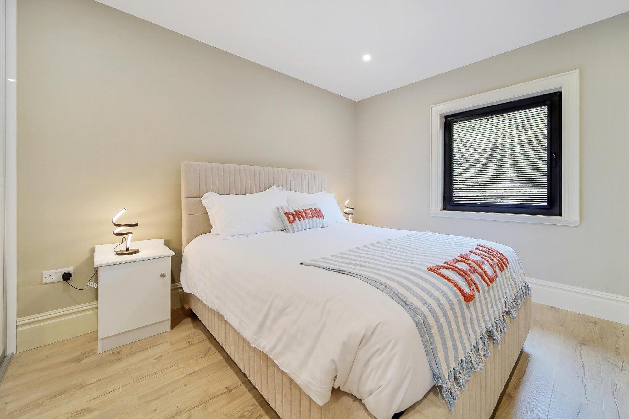 Seaview Lodge Apartment 'Sleeping 4 Guests' Rockstown Exterior foto